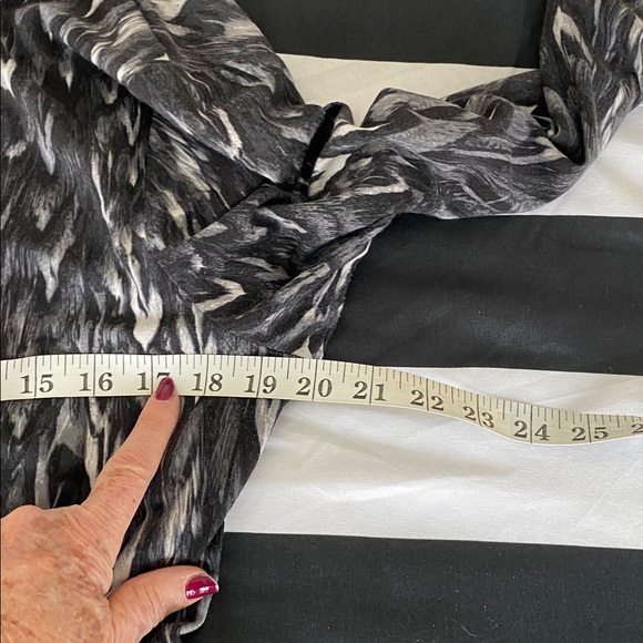 Talbots Gray, Black and White Long Sleeve Knit Dress, size Lp. EUC - Picture 6 of 6